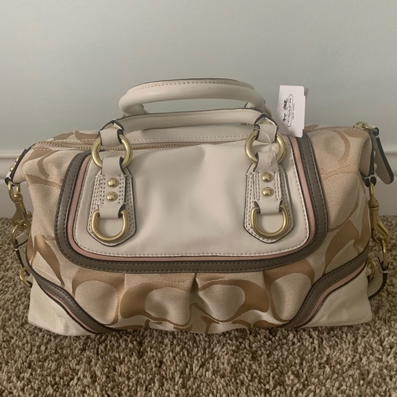 Coach Handbag - Picture 4 of 6